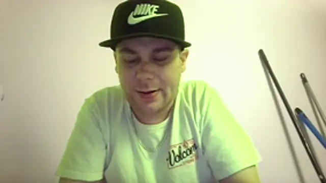 Snapshot of occasionalride1 chatting on 6, 8, 2026 occasionalride1 online show from 6, 8, 2026