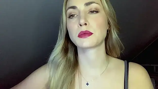 Snapshot of ScarlettSensitive chatting on 16, 5, 2026 ScarlettSensitive online show from 16, 5, 2026