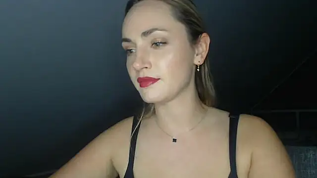 Snapshot of ScarlettSensitive chatting on 29, 5, 2026 ScarlettSensitive online show from 29, 5, 2026