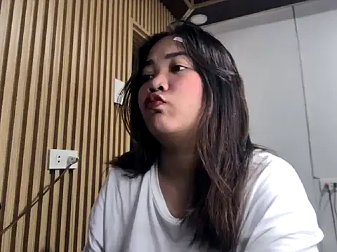  georgiax  online show from 18, 4, 2026