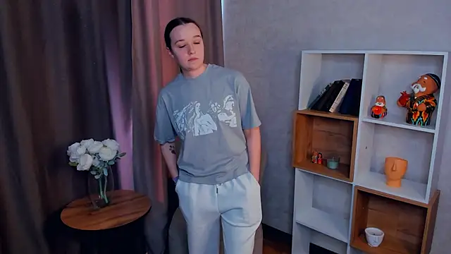 MikiBallance online show from 10, 3, 2026