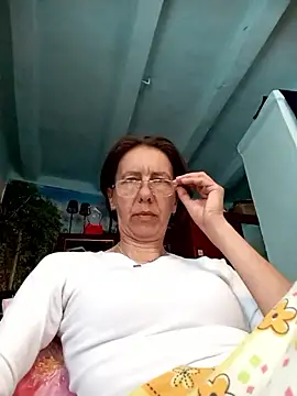 Snapshot of Tania9876 chatting on 19, 5, 2026 Tania9876 online show from 19, 5, 2026