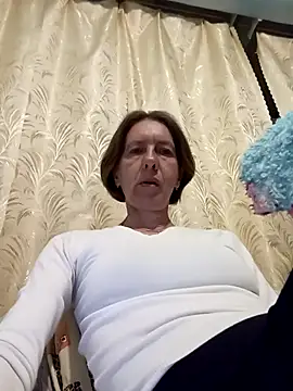 Snapshot of Tania9876 chatting on 16, 6, 2026 Tania9876 online show from 16, 6, 2026