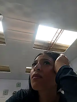 Scarlet Sweet21 online show from 9, 3, 2026