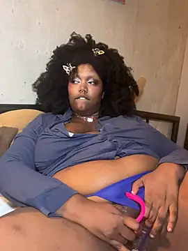 Snapshot of juicy_janet chatting on 10, 7, 2026 juicy janet online show from 10, 7, 2026