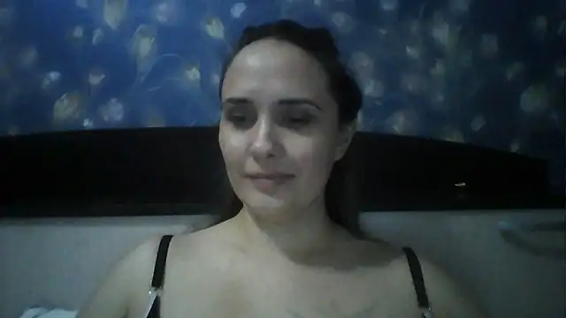 Alisa07qw online show from 24, 3, 2026