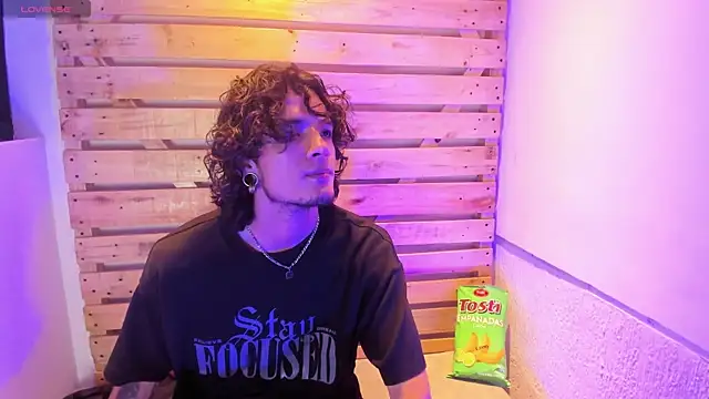 Skinny Mac online show from 6, 4, 2026