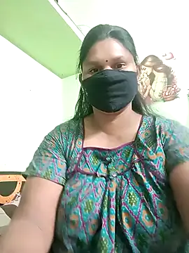Snapshot of telugutanuja_ chatting on 14, 4, 2026 telugutanuja online show from 14, 4, 2026