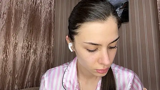 AylaLust online show from 11, 4, 2026