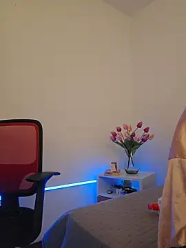 Victoria Evanss online show from 27, 3, 2026