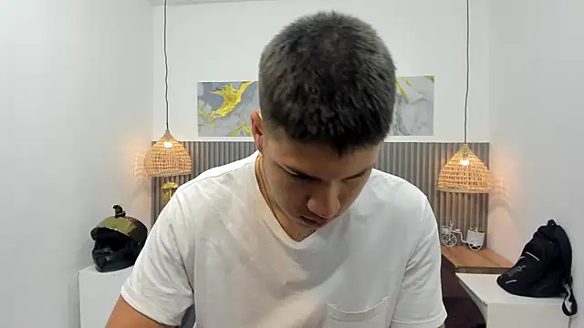 AlessandroFranco online show from 8, 5, 2026