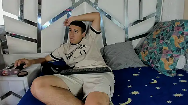 Alaia Blosson online show from 25, 3, 2026