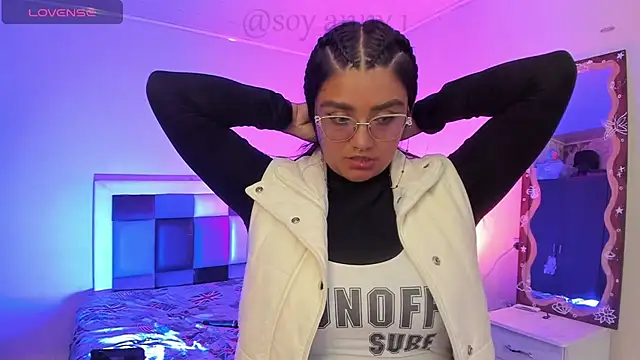 soyanny-777 online show from 26, 4, 2026