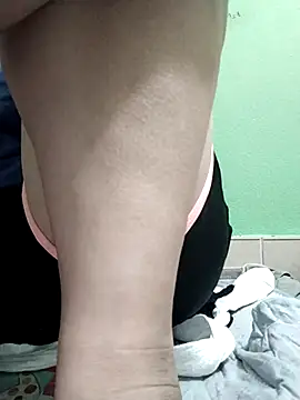 Amanda  ena- online show from 15, 4, 2026