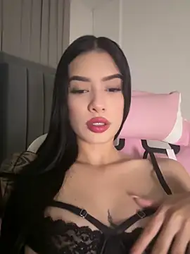 Snapshot of Valen_Gia chatting on 14, 3, 2026 Valen Gia online show from 14, 3, 2026