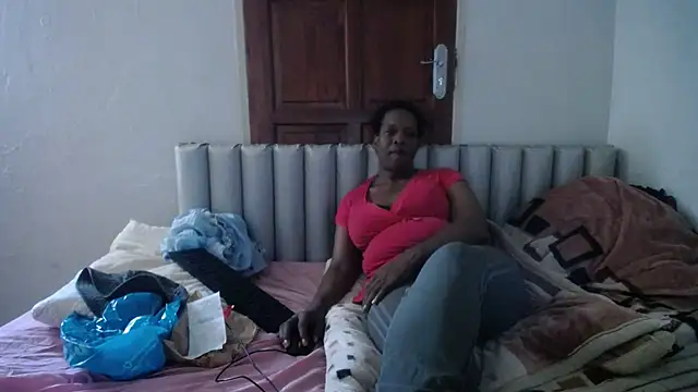 JoycyQueen online show from 20, 4, 2026