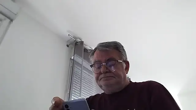Snapshot of oura chatting on 12, 5, 2026 oura online show from 12, 5, 2026