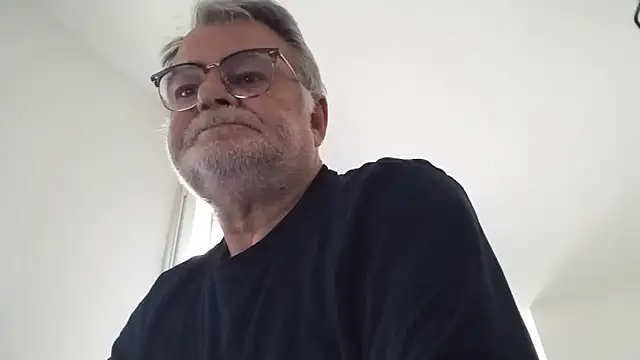 Snapshot of oura chatting on 17, 5, 2026 oura online show from 17, 5, 2026