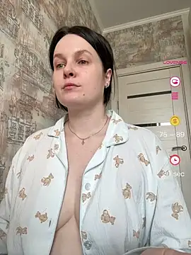 Snapshot of HubbaBaby chatting on 27, 4, 2026 HubbaBaby online show from 27, 4, 2026