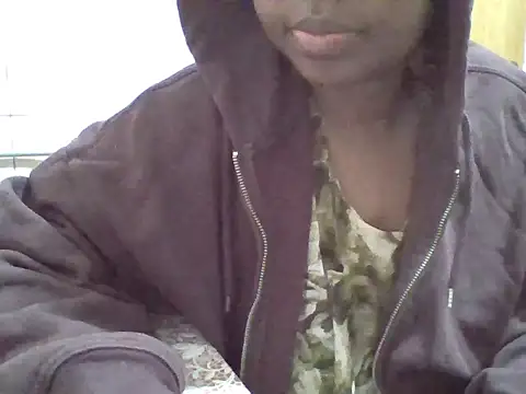 melaninebony2 online show from 8, 4, 2026