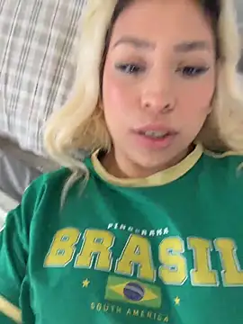 mxmxee online show from 6, 4, 2026