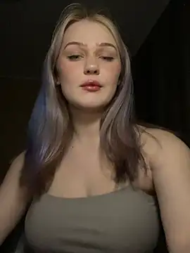 keeeessyyy online show from 15, 4, 2026