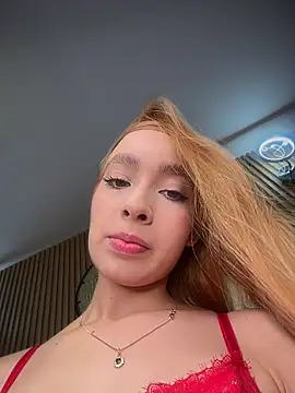 Isabella gaviria online show from 13, 3, 2026