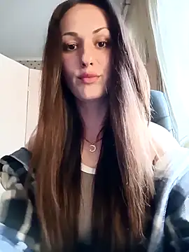 Snapshot of LunaCrystall chatting on 19, 4, 2026 LunaCrystall online show from 19, 4, 2026