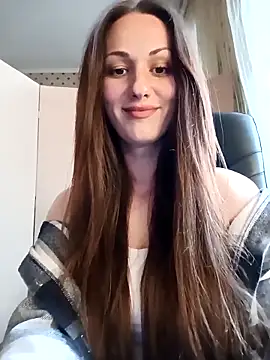Snapshot of LunaCrystall chatting on 28, 4, 2026 LunaCrystall online show from 28, 4, 2026