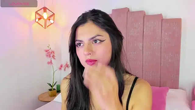 Zoee Kravitz online show from 20, 3, 2026