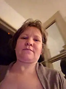  LOLA-LOLA  online show from 13, 4, 2026