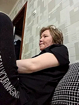  LOLA-LOLA  online show from 18, 4, 2026