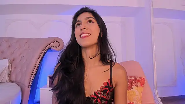 Snapshot of LucianaBlanco_ chatting on 6, 5, 2026 LucianaBlanco online show from 6, 5, 2026