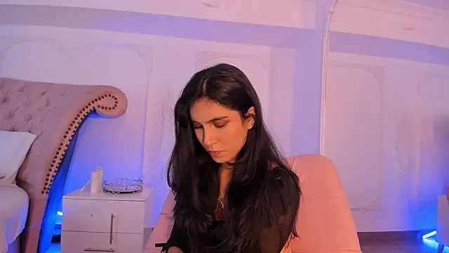 Snapshot of LucianaBlanco_ chatting on 23, 5, 2026 LucianaBlanco online show from 23, 5, 2026