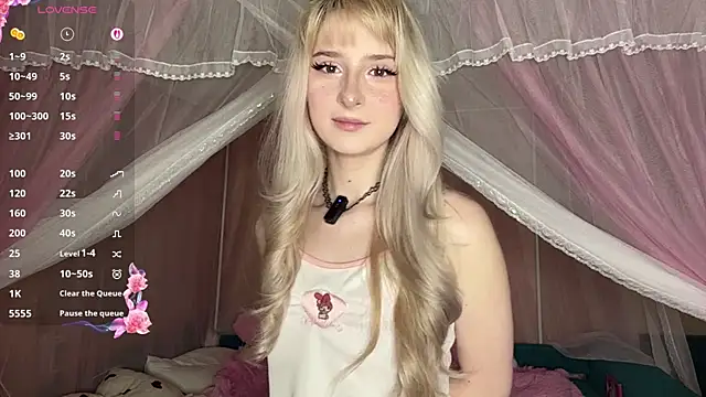OnlyEva1 online show from 14, 4, 2026