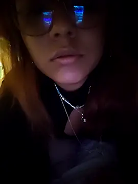 Snapshot of blurosa chatting on 15, 4, 2026 blurosa online show from 15, 4, 2026