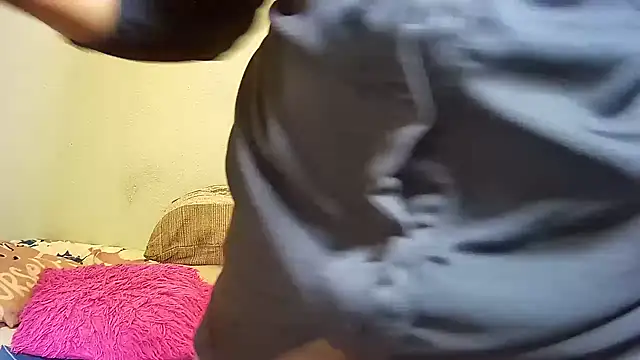 embarbianc online show from 5, 4, 2026