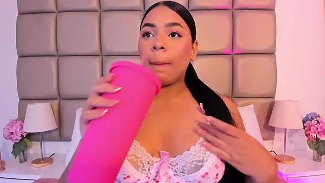 lilly williamss online show from 20, 4, 2026