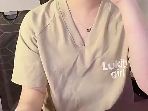 hunhun122 online show from 14, 4, 2026