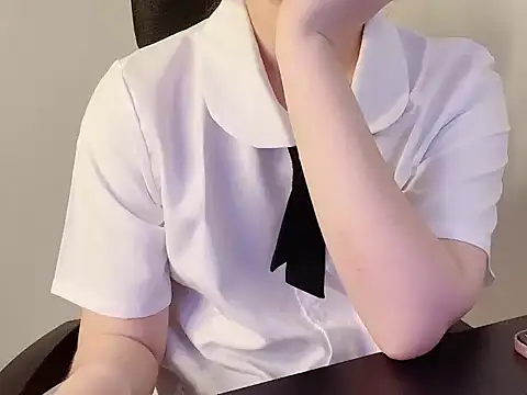 Snapshot of hunhun122 chatting on 9, 5, 2026 hunhun122 online show from 9, 5, 2026