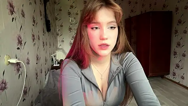 Snapshot of AnnaWasp chatting on 8, 5, 2026 AnnaWasp online show from 8, 5, 2026