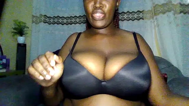 Snapshot of Milky_Titts chatting on 4, 5, 2026 Milky Titts online show from 4, 5, 2026