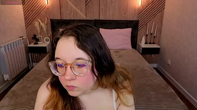 Snapshot of Aleks-caster chatting on 20, 4, 2026 Aleks-caster online show from 20, 4, 2026