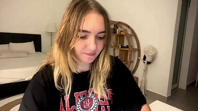 RoxyWet online show from 29, 3, 2026