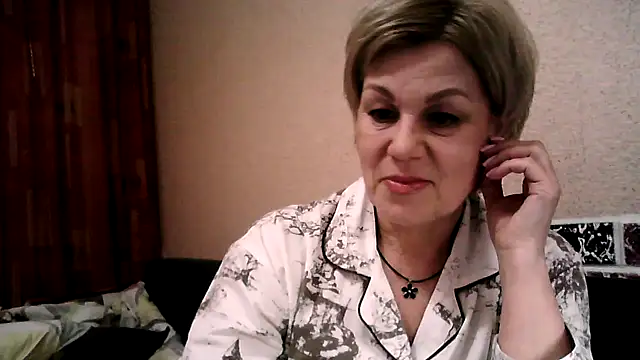 TatkaYang online show from 15, 4, 2026