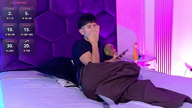 Snapshot of AndyJustgame_ chatting on 16, 4, 2026 AndyJustgame online show from 16, 4, 2026