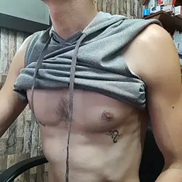 Snapshot of jhosuamoore chatting on 8, 5, 2026 jhosuamoore online show from 8, 5, 2026