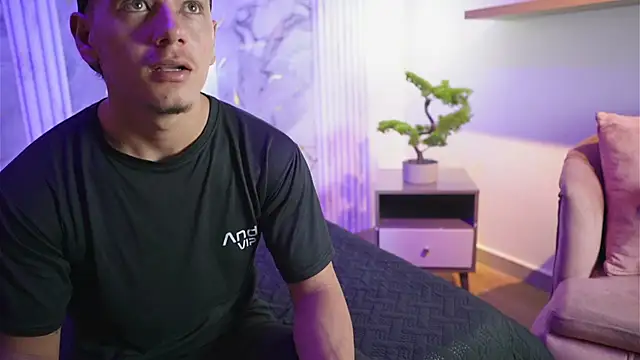 Lili encanto online show from 23, 4, 2026