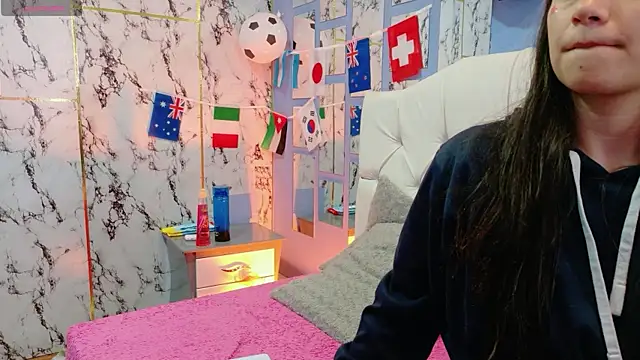 Snapshot of Sophia_xoxo1 chatting on 17, 7, 2026 Sophia xoxo1 online show from 17, 7, 2026