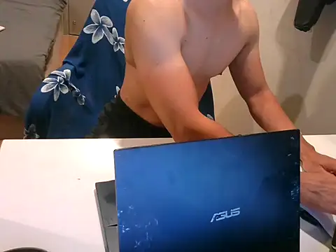 ZhangQing95 online show from 22, 3, 2026